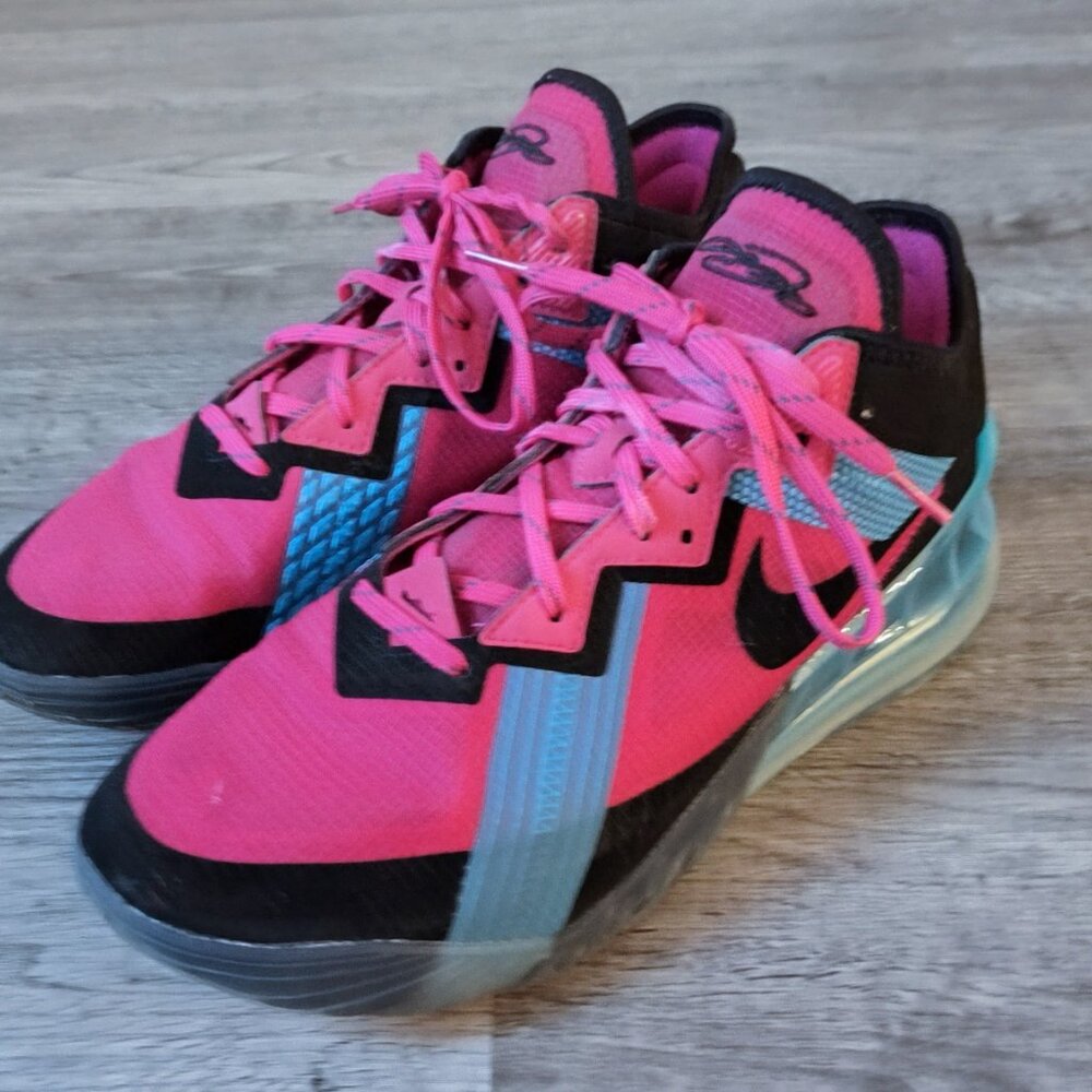 Nike Lebron 18 Low Fireberry Neon Nights Sneaker Shoes - CV7562-600 - Men's 10 - Picture 3 of 5